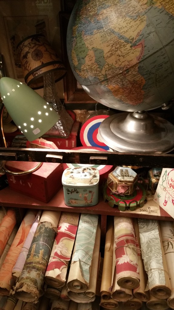 vintage French wallpaper